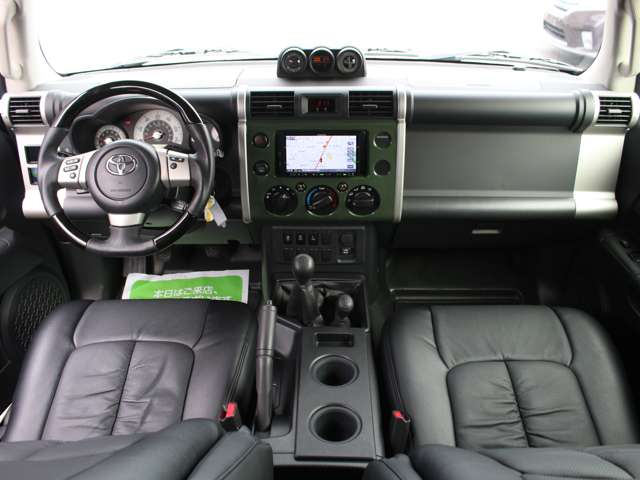 Toyota FJ Cruiser 5
