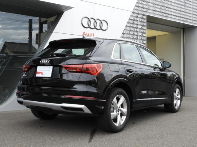 Audi Q3 5