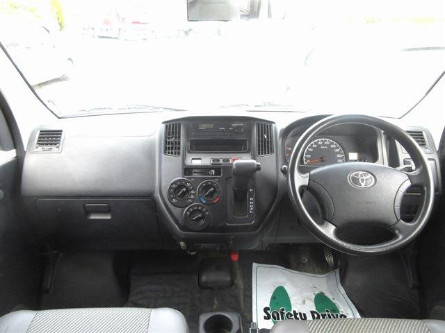 Toyota Town Ace Van 11