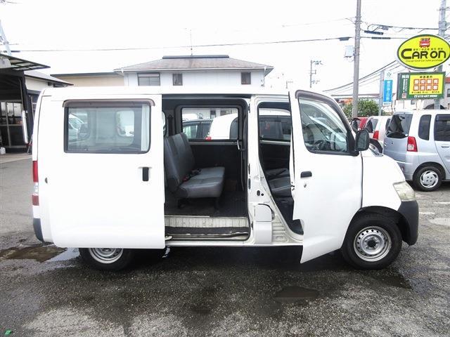 Toyota Town Ace Van 6