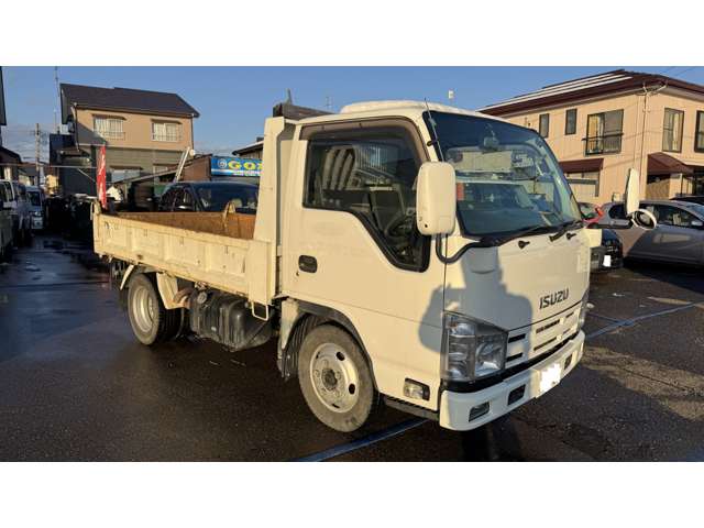 Isuzu Elf 6