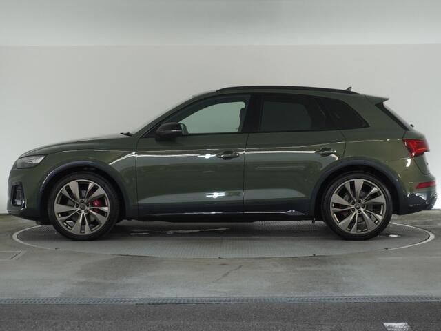 Audi SQ5 4