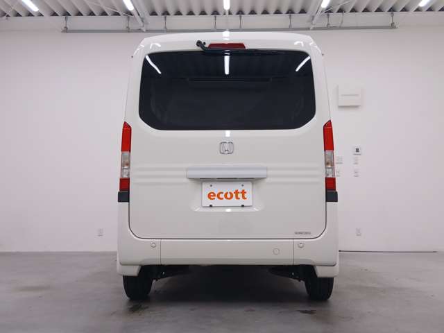 Honda N-VAN 12