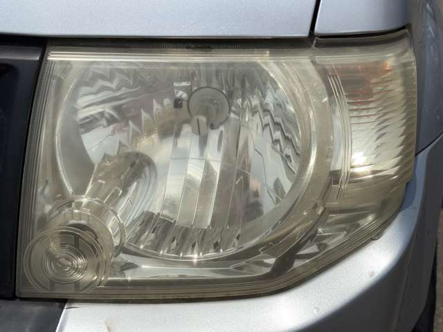 Mitsubishi Pajero Mini 12