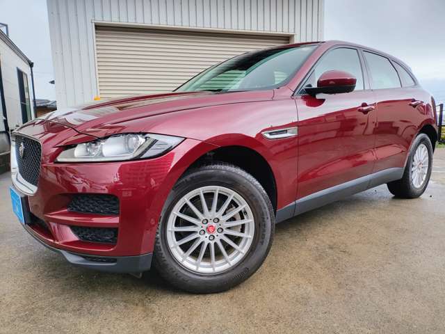 Jaguar F-Pace 4