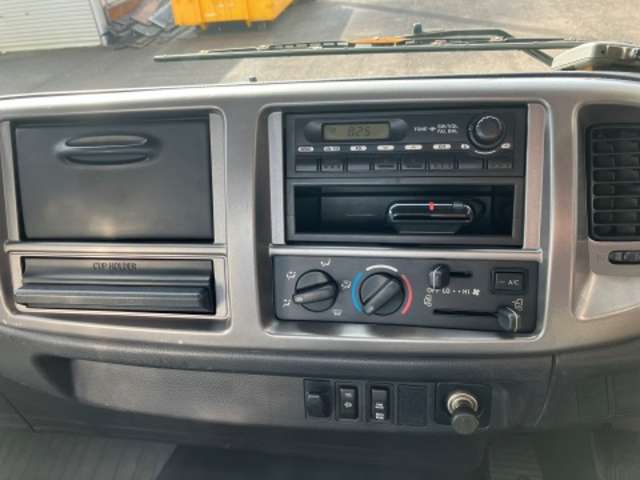 Hino Ranger 12