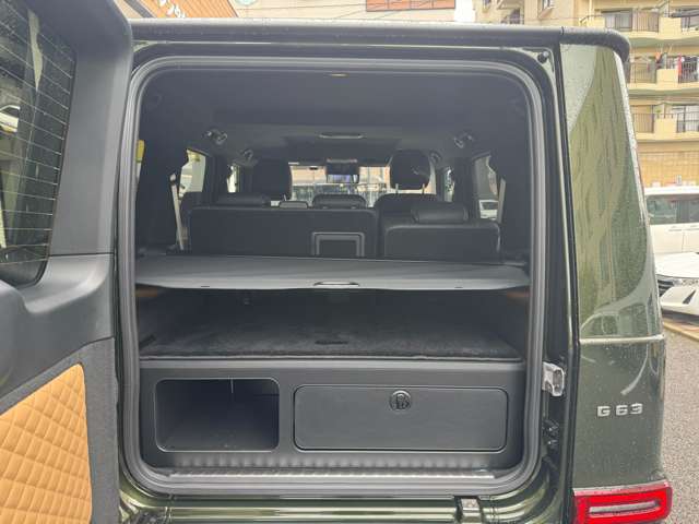 Mercedes-Benz G-Class 12