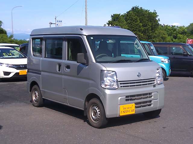 Nissan NV100 Clipper 3