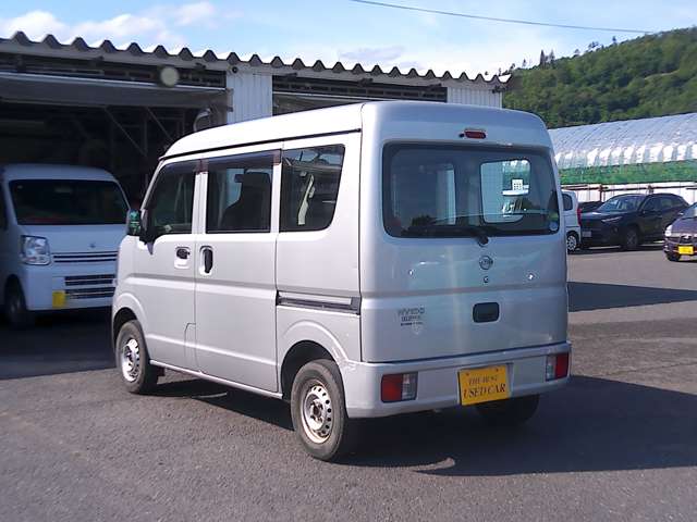 Nissan NV100 Clipper 10