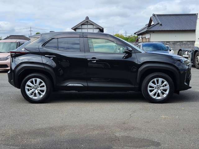 Toyota Yaris Cross 4