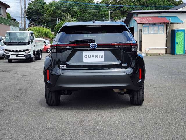 Toyota Yaris Cross 8