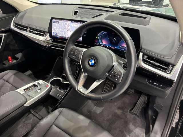 BMW X1 8