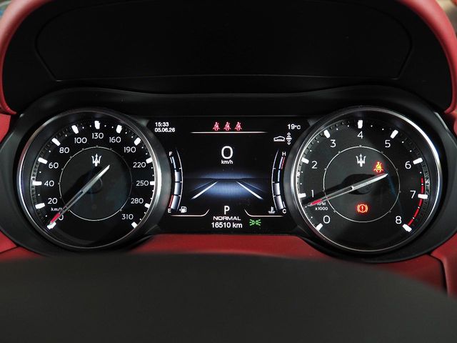 Maserati Levante 12