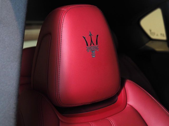 Maserati Levante 9