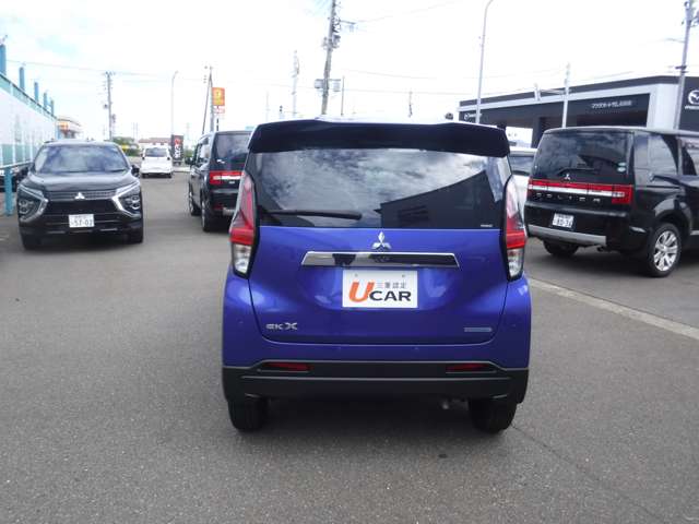 Mitsubishi eK X 7