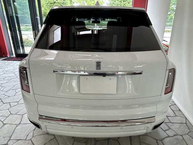 Rolls-Royce カリナン 4