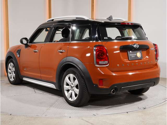 MINI Crossover 10