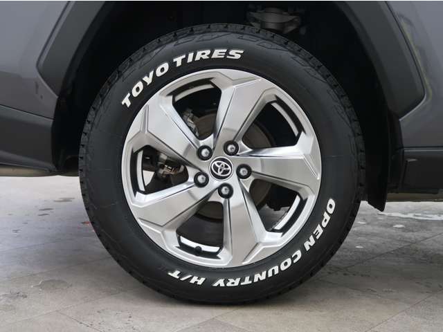 Toyota RAV4 10