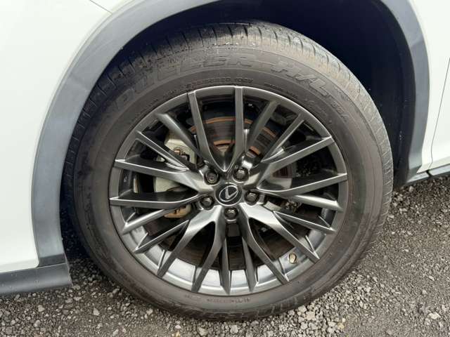 Lexus RX 11