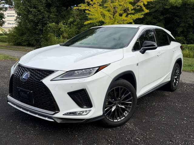 Lexus RX 9