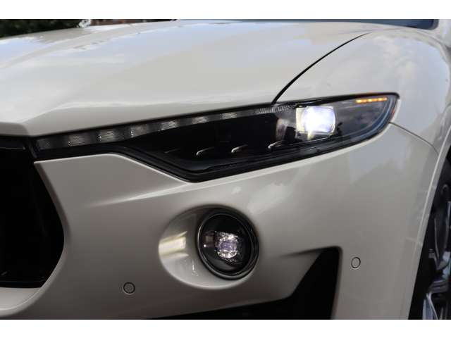 Maserati Levante 10