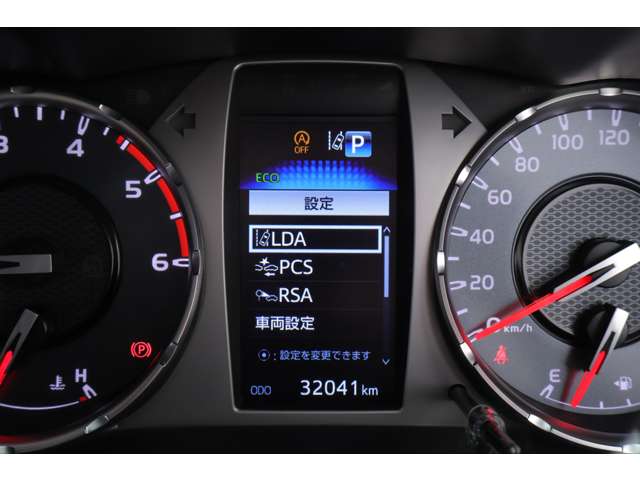 Toyota Hilux 12