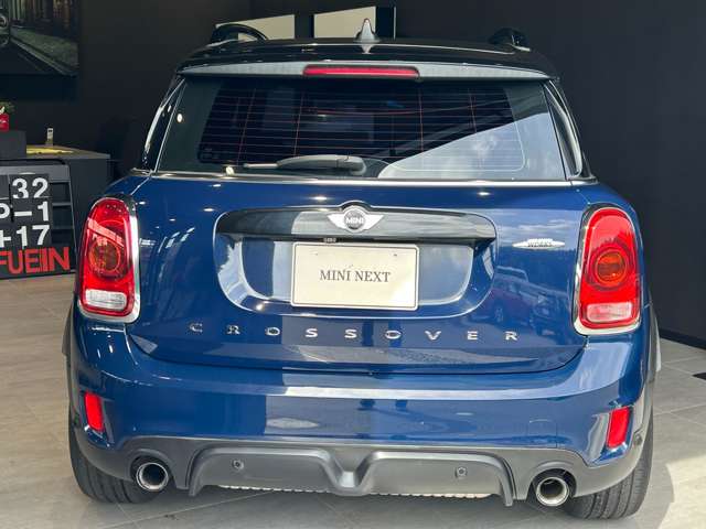 MINI Crossover 6