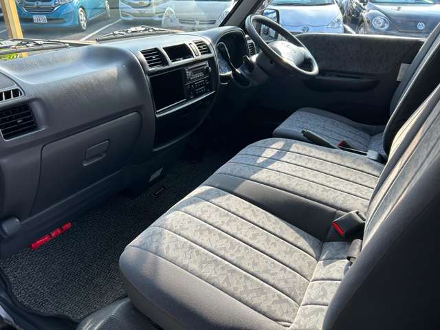 Nissan Vanette 11