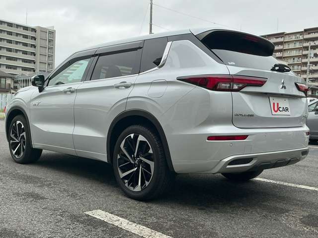 Mitsubishi Outlander 6
