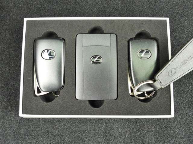 Lexus NX 3