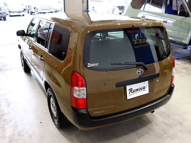 Toyota Probox Van 8