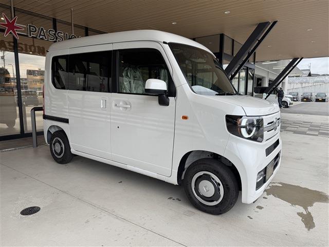 Honda N-VAN 8