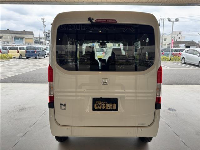 Honda N-VAN 10
