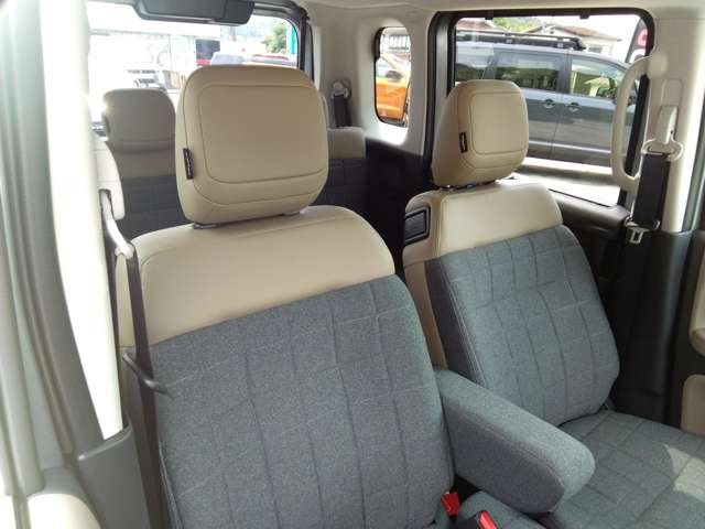 Mitsubishi Delica Mini 4