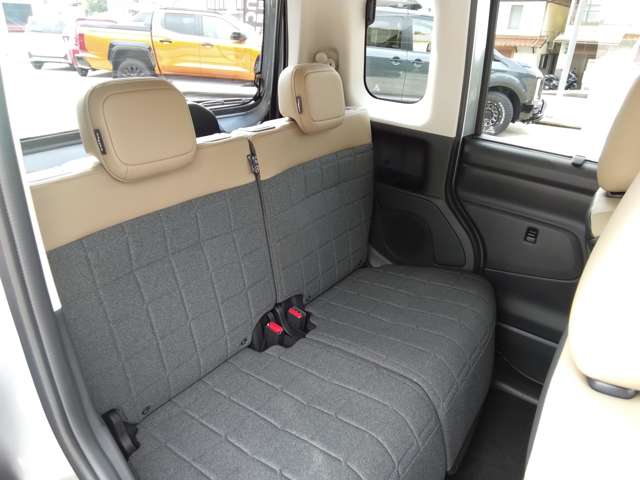 Mitsubishi Delica Mini 7