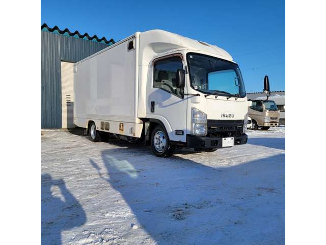 Isuzu Elf 5