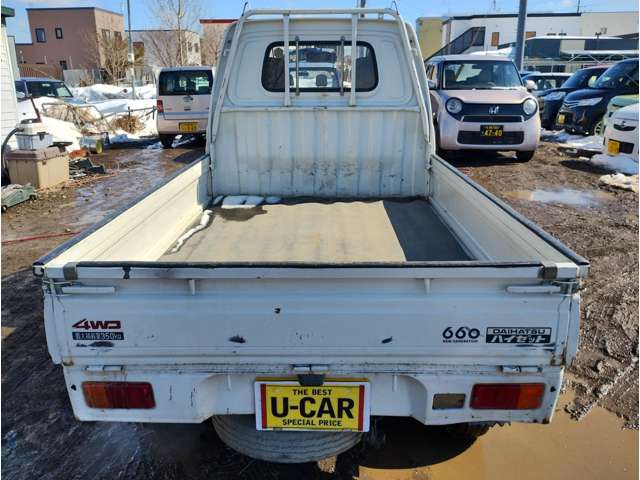 Daihatsu Hijet Pickup 11