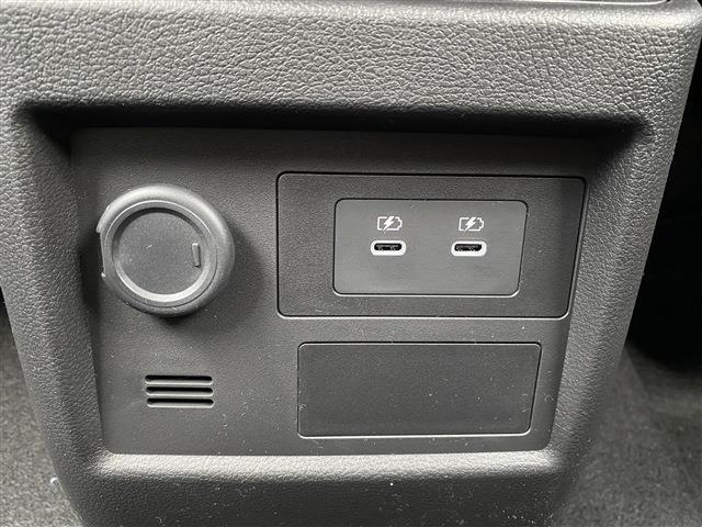 Mitsubishi Delica Mini 12