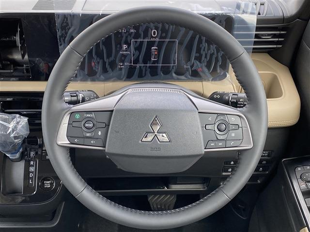 Mitsubishi Delica Mini 3