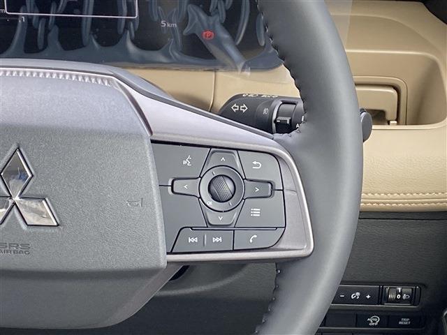Mitsubishi Delica Mini 5