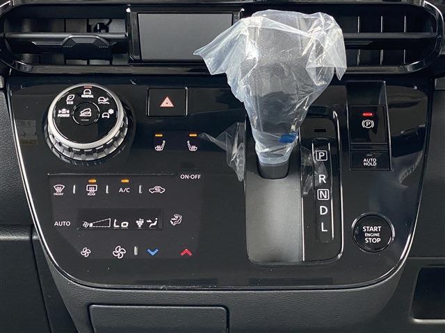Mitsubishi Delica Mini 10