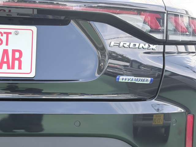 Suzuki Fronx 11