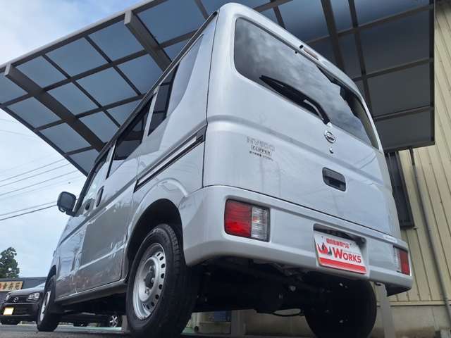 Nissan NV100 Clipper 12