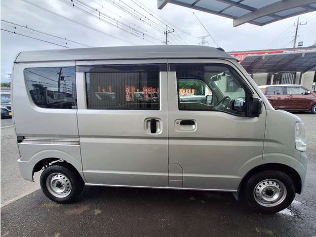 Nissan NV100 Clipper 7