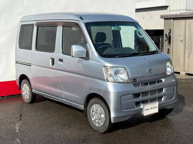 Daihatsu Hijet Cargo 5