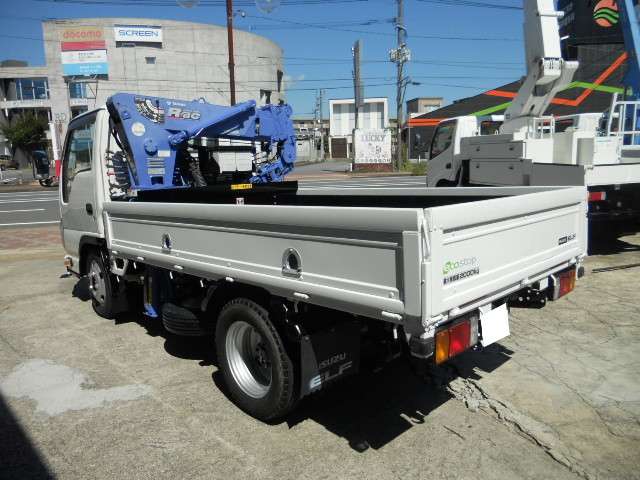 Isuzu Elf 5