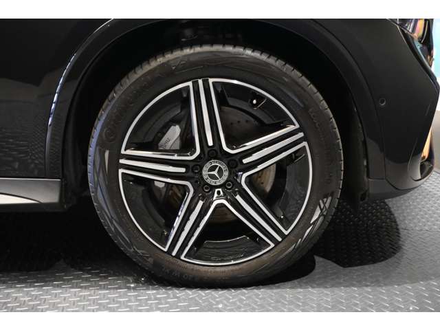 Mercedes-Benz GLC 11