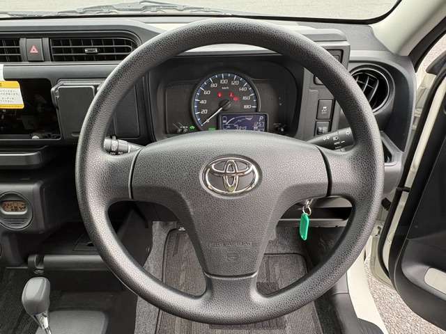 Toyota Probox Van 8