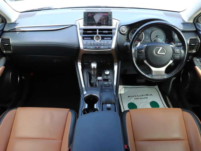 Lexus NX 3