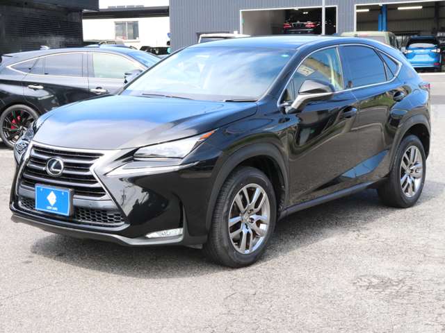Lexus NX 9